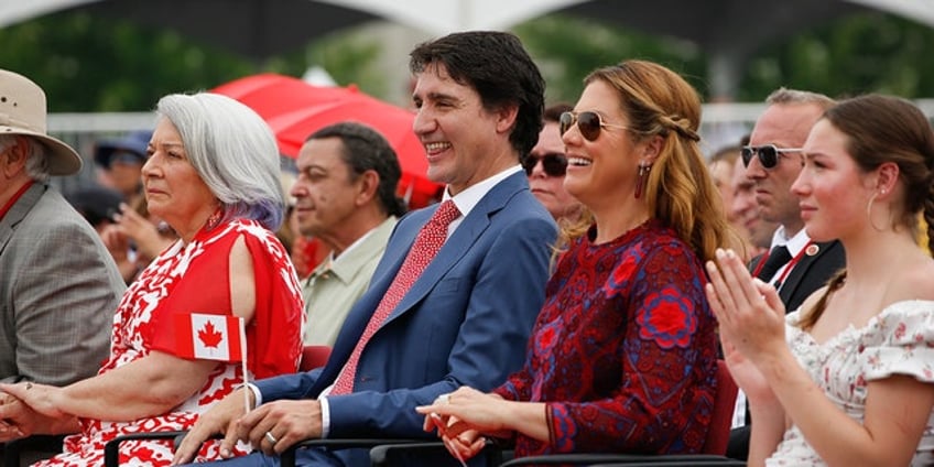 canadian prime minister justin trudeau wife of 18 years announce separation