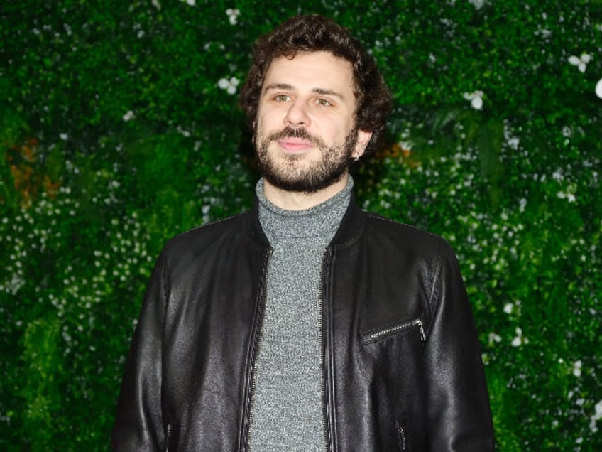 PARIS, FRANCE - NOVEMBER 09: Theo Navarro-Mussy attends the "Tout Va Bien" Premiere at cin