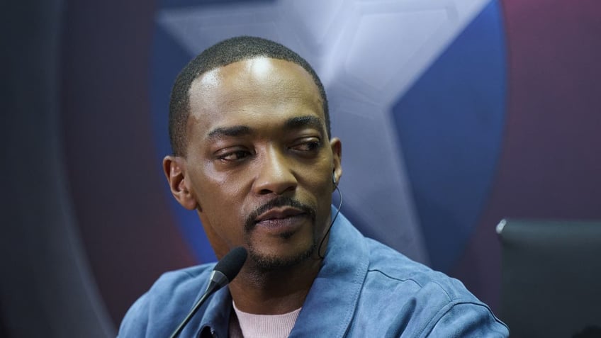 MADRID, SPAIN - JANUARY 28: Anthony Mackie attends the press conference for "Captáin América: Brave New World" at Rosewood Villamagna Hotel on January 28, 2025 in Madrid, Spain. (Photo by Carlos Alvarez/Getty Images for Disney)