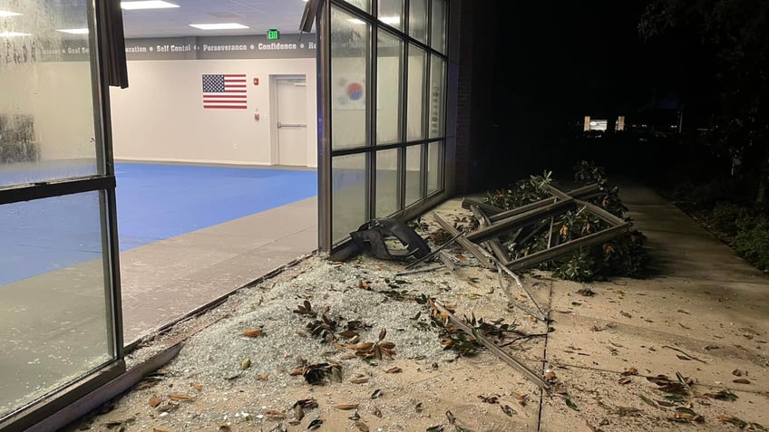 car crashes into florida taekwondo school in the middle of class 5 injured officials