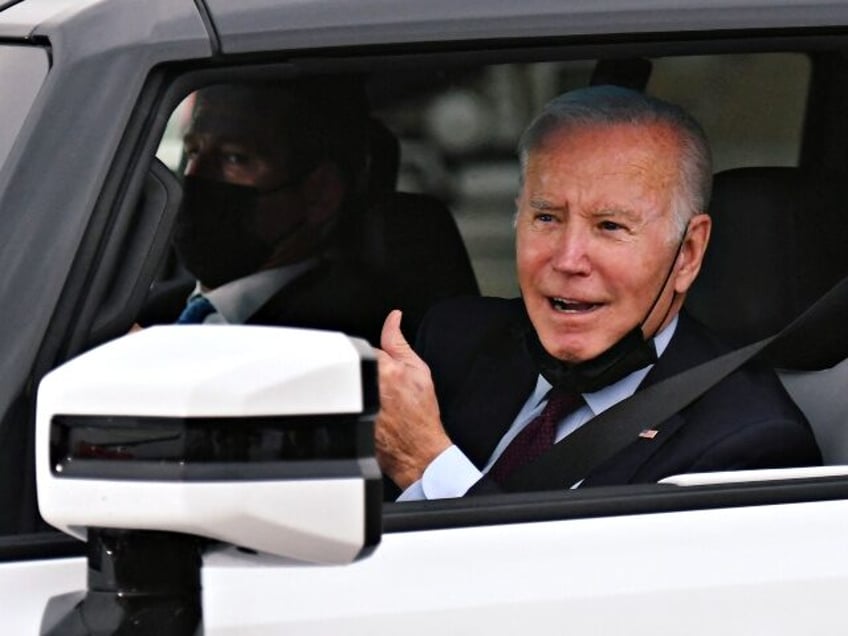 car dealers warn biden unrealistic green agenda must be abandoned americans not buying electric cars