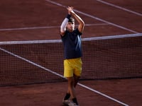 Carlos Alcaraz and Alexander Zverev will meet in the French Open men’s final