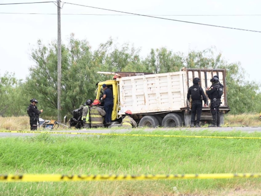 cartel gunmen in mexico use new tactic to hide police attacks fake crashes