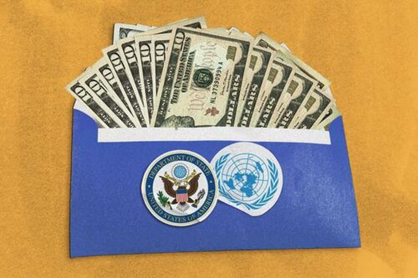 cash in envelopes how the us and un are funding the border crisis