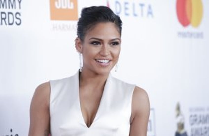 Cassie gives birth to third child with Alex Fine