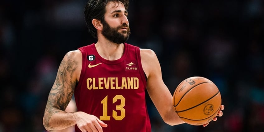 cavaliers ricky rubio stepping away from basketball to focus on mental health