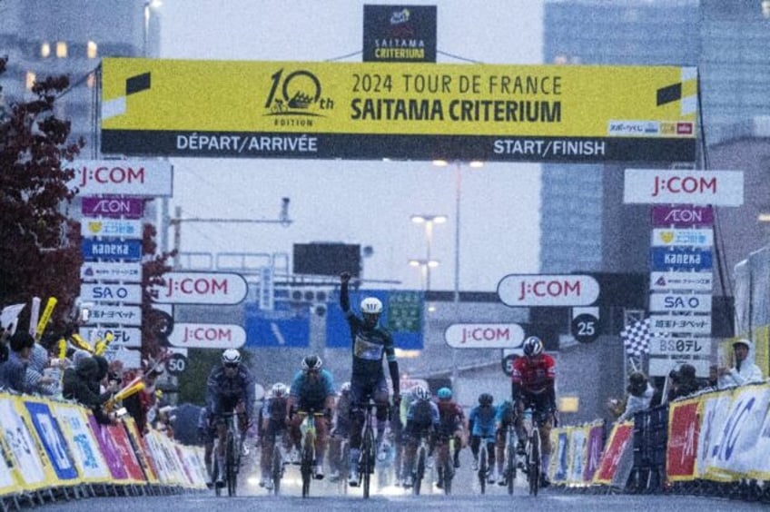 Biniam Girmay won the Saitama Criterium on Saturday ahead of Primoz Roglic and Mark Cavend