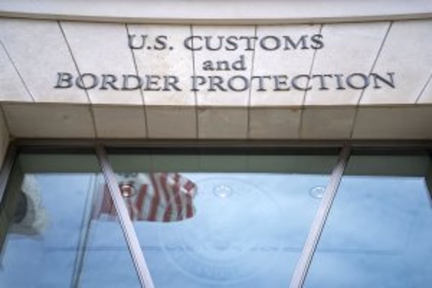 CBP says it seizes 72 grams of fentanyl-heroin mix from cruise passenger at Galveston port