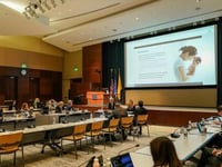 CDC Advisers Vote To Recommend Removal Of Mercury From Influenza Vaccines