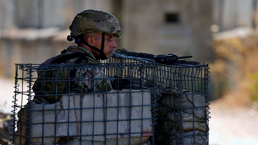 cease fire declared in lebanons largest palestinian refugee camp following days of intense fighting