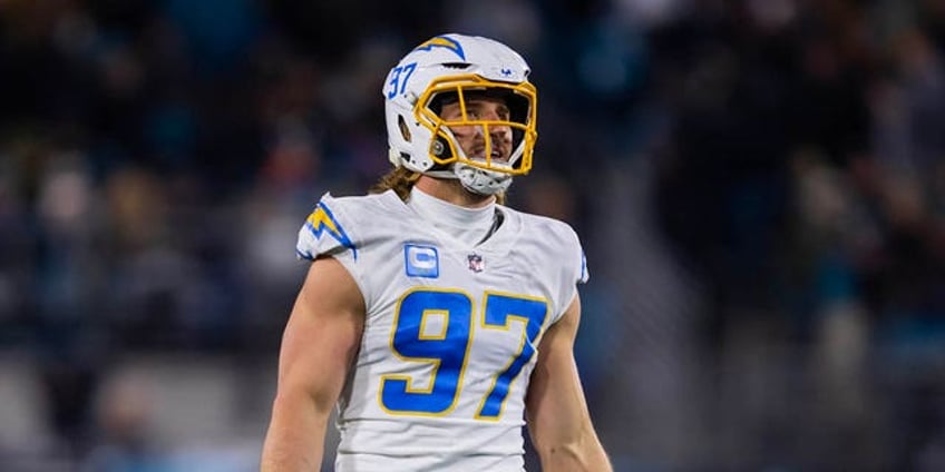 chargers joey bosa reveals massive calorie intake during offseason bulk its no fun a lot of the time