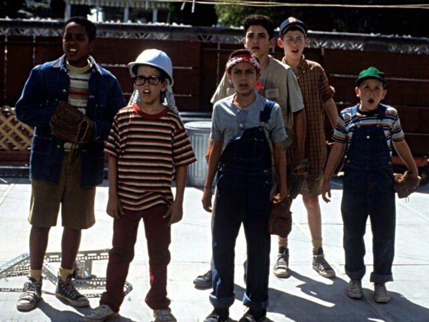 The gang of kids in a scene from the film 'The Sandlot', 1993. (Photo by 20th Century-Fox/Getty Images)