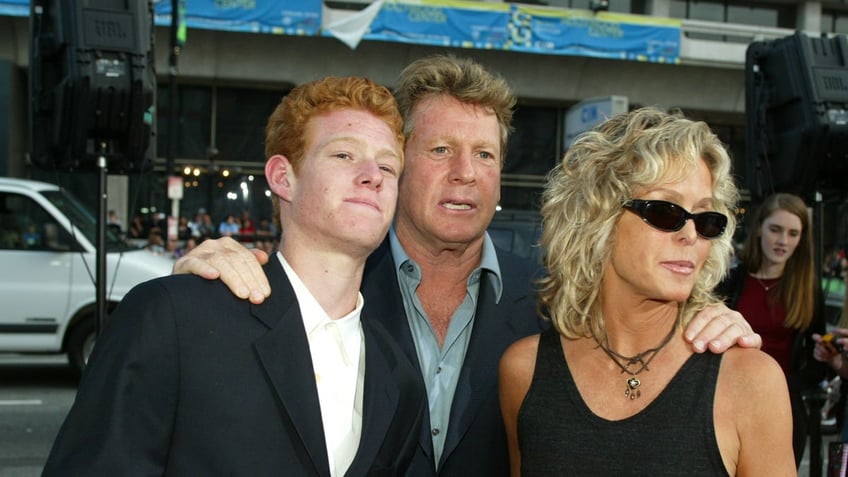 Farrah Fawcett, ONeal and their son Redman