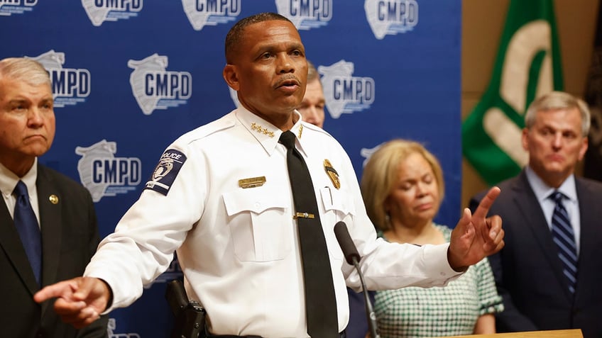 charlotte police chief breaks down remembering 4 slain officers says suspect had extensive criminal history