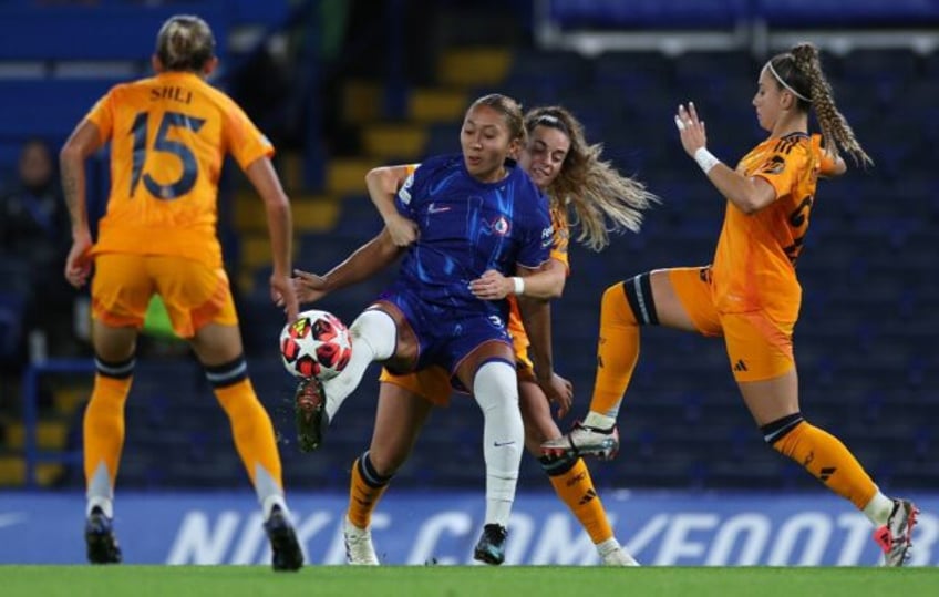 Chelsea battled to a 3-2 win over Real Madrid in the Women's Champions League