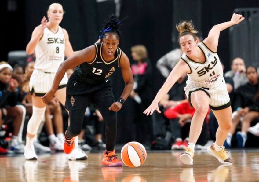 chelsea gray jackie young lead aces past sky 87 59 to open their wnba title defense