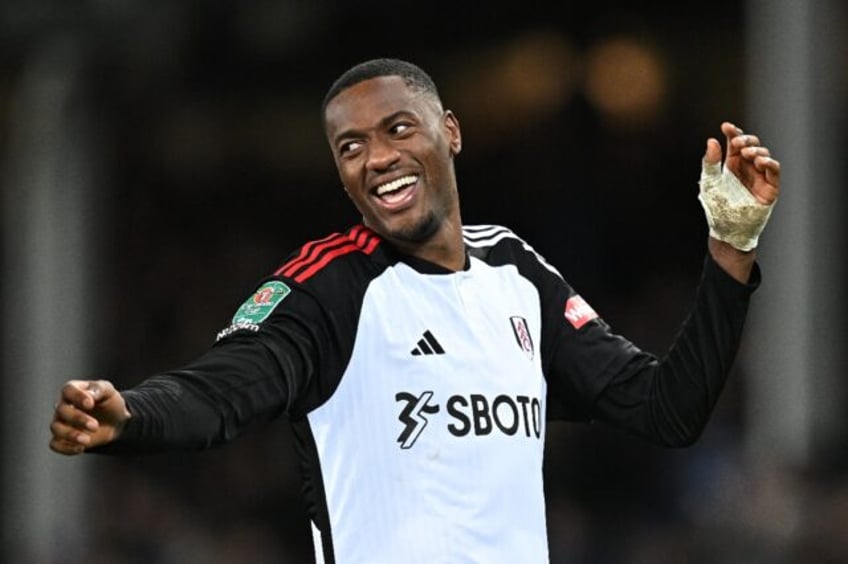 Chelsea have signed Fulham defender Tosin Adarabioyo