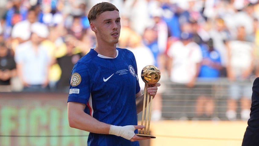 Cole Palmer with the Golden Ball