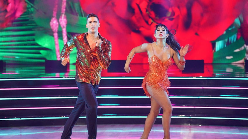 cheryl burke explains the dancing with the stars curse