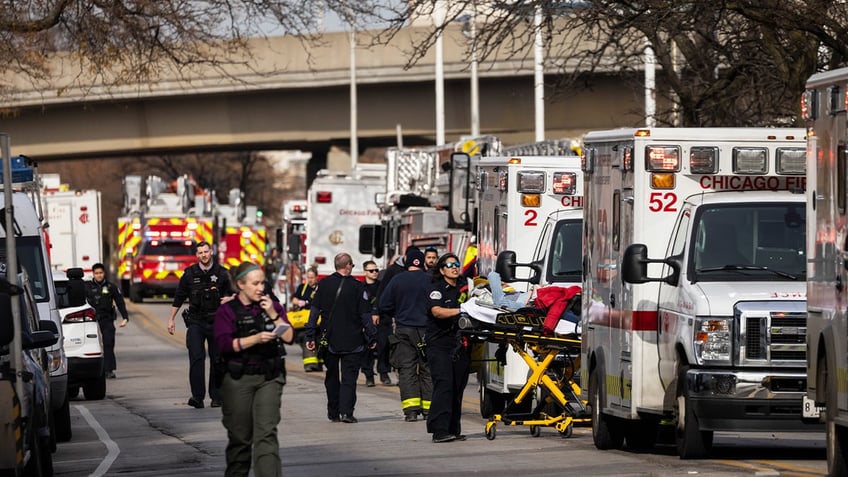 chicago commuter train collides into snow removal equipment 38 injured 3 critically