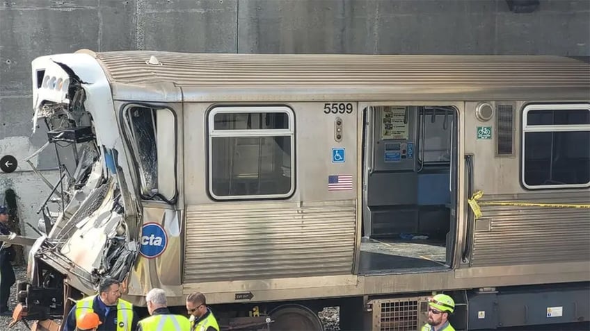 chicago commuter train collides into snow removal equipment 38 injured 3 critically