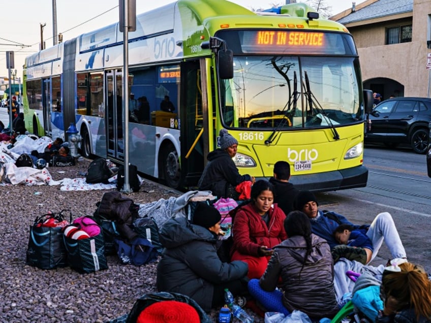 chicago mayor launches laws penalizing bus companies for dropping off illegal aliens in sanctuary city