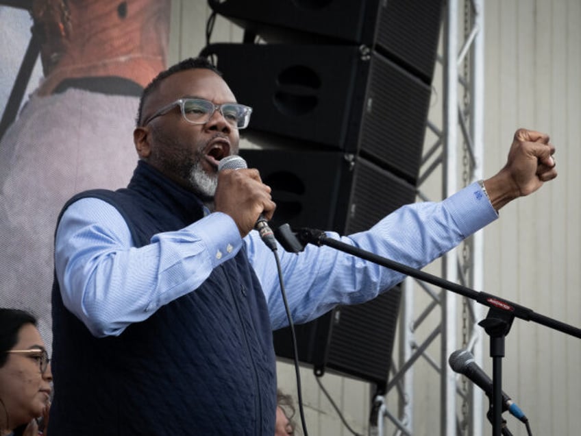Chicago Mayor Brandon Johnson speaks to demonstrators in Grant Park who were protesting th