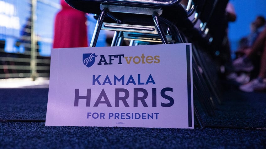 Kamala Harris support signage