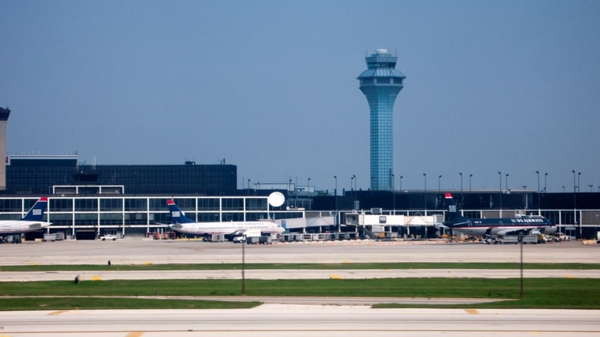 chicagos ohare airport used as a migrant shelter as crisis overwhelms city like a scene from mad max