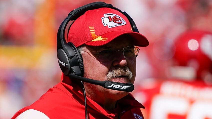 chiefs andy reid admits using play drawn up by janitor that resulted in touchdown