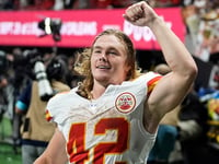 Chiefs' Carson Steele picks playing in NFL 'every day of the week' as family watches from sister's wedding