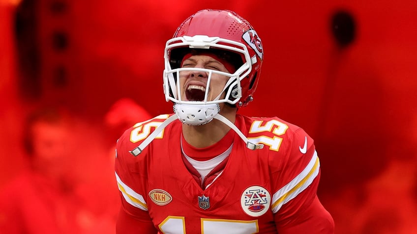 Patrick Mahomes yells coming out of tunnel