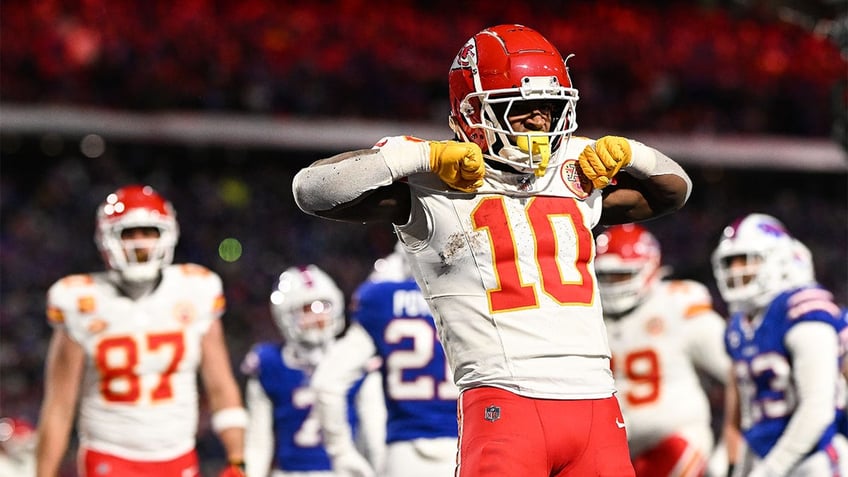 Isiah Pacheco celebrates a touchdown