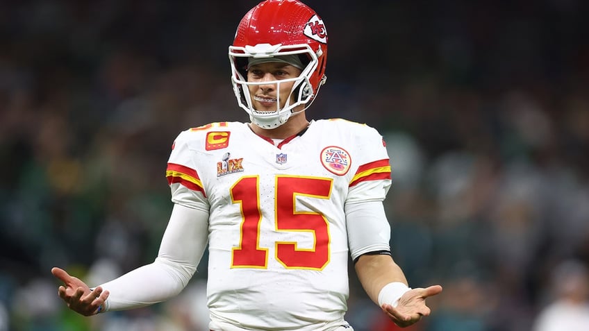 Patrick Mahomes reacts on field