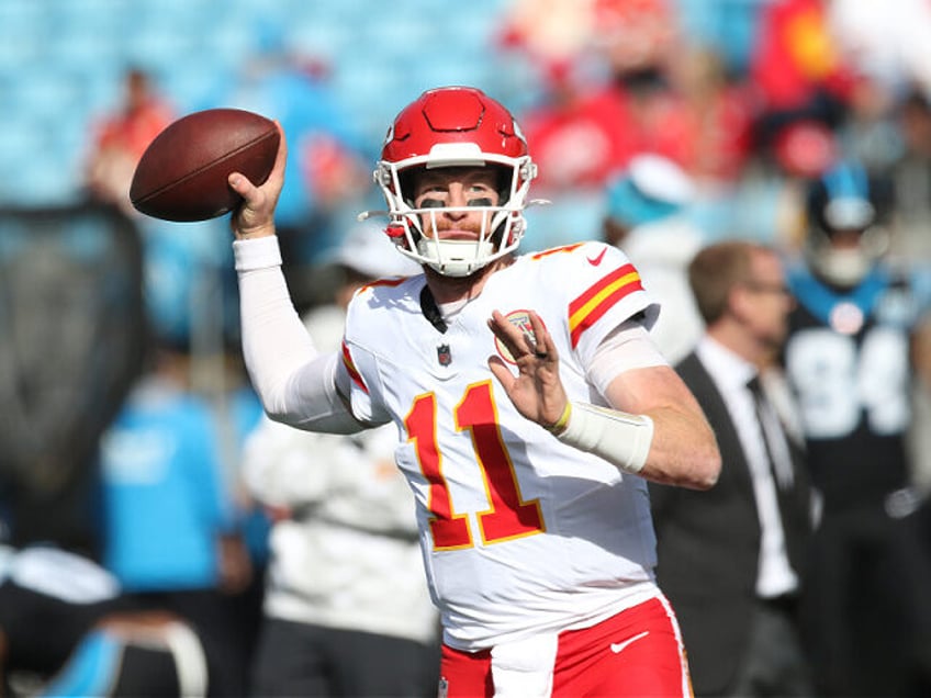 CHARLOTTE, NC - NOVEMBER 24: Kansas City Chiefs quarterback Carson Wentz (11) during an NF