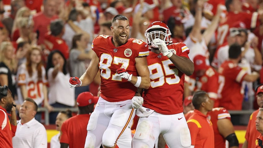 chiefs stars travis kelce chris jones will make season debuts in week 2 matchup against jaguars