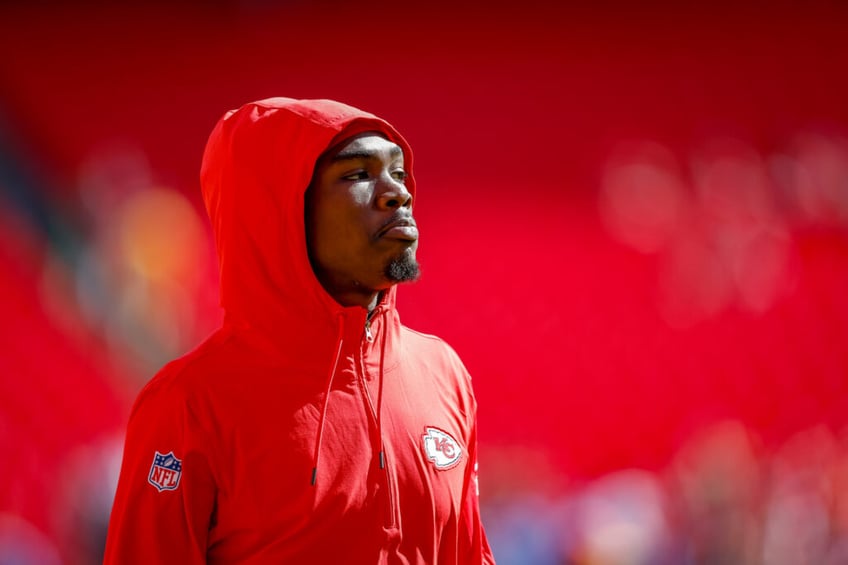 chiefs wr rashee rice surrenders to police over alleged role in hit and run