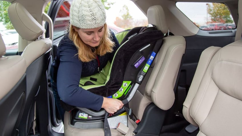 child car seat safety expert shares dos and donts to protect kids from accident injuries