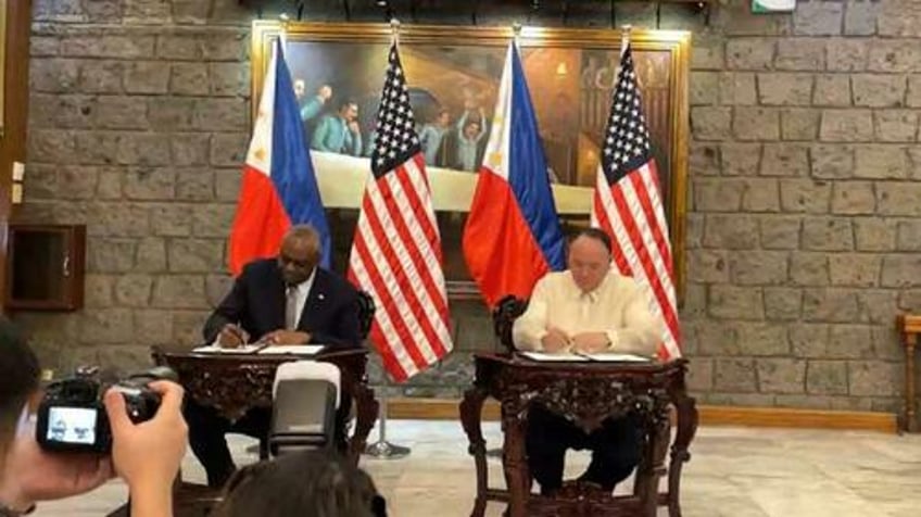 china fumes as us philippines sign new intelligence sharing defense deal