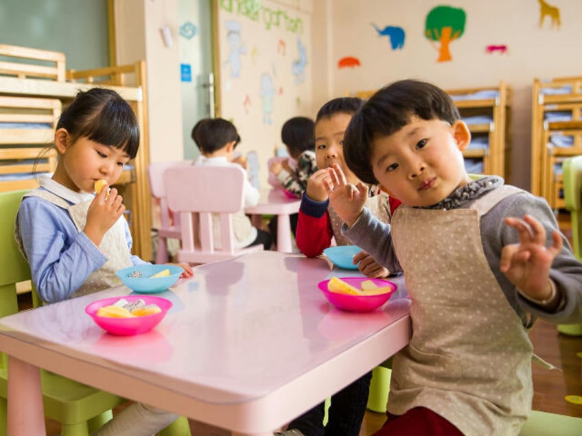 Chinese children eating
