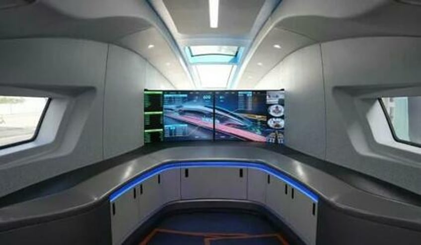 chinas 373mph maglev train debuts slashing travel time between cities