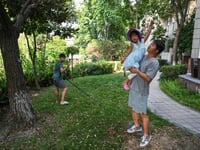 China’s ‘full-time dads’ challenge patriarchal norms