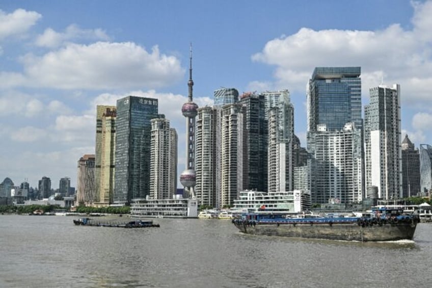 Interviews with people in the financial powerhouse Shanghai suggest not everyone is being