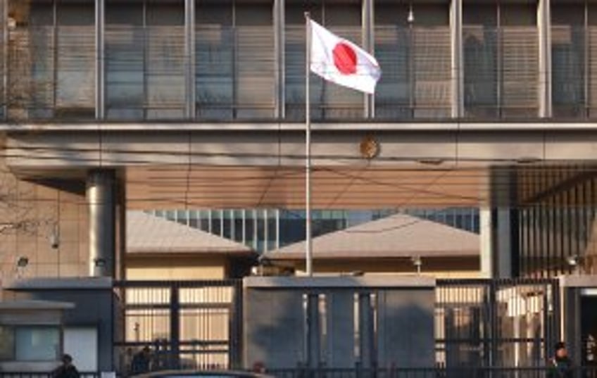 Chinese man executed for murder of Japanese boy