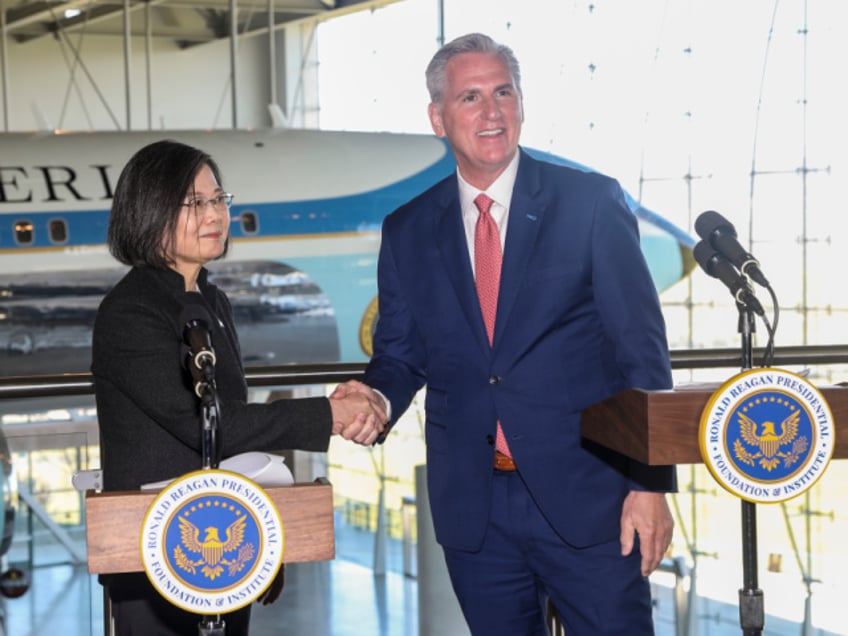 House Speaker Kevin McCarthy, R-Calif., right, shakes hands with Taiwanese President Tsai Ing-wen after delivering statements to the press after a Bipartisan Leadership Meeting at the Ronald Reagan Presidential Library in Simi Valley, Calif., Wednesday, April 5, 2023. (AP Photo/Ringo H.W. Chiu)