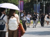 Chinese students lament US plans to block visas