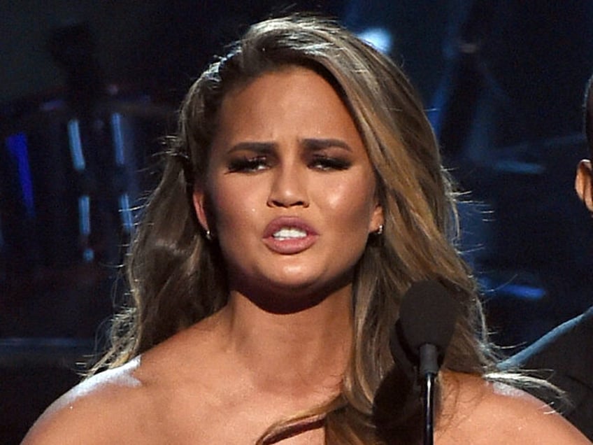 onstage during the 2015 Billboard Music Awards at MGM Grand Garden Arena on May 17, 2015 i