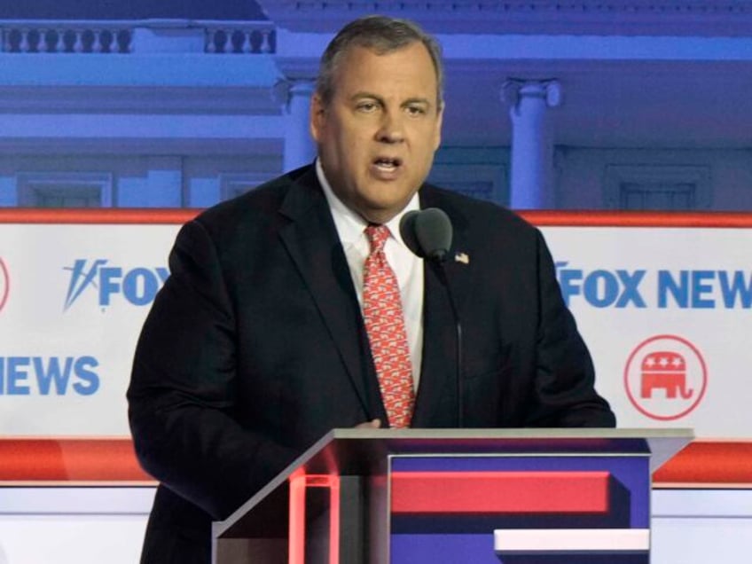 christie gets booed at debate we cant support trump even if charges are wrong