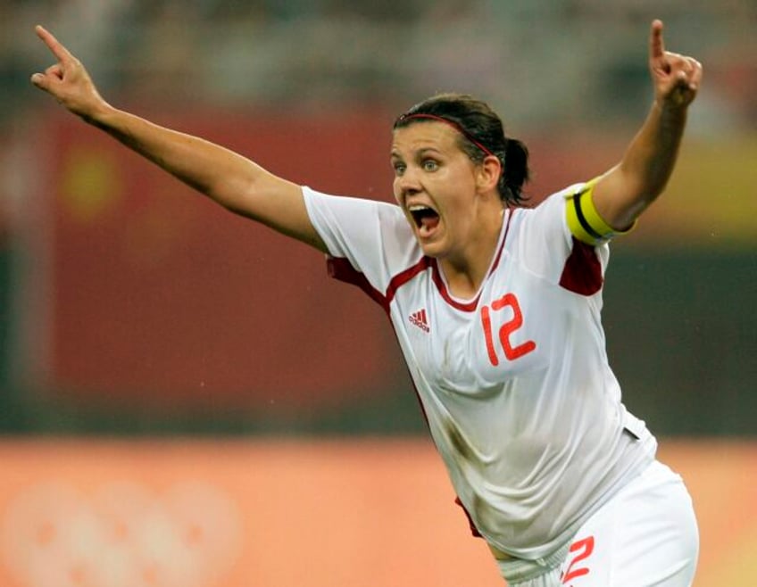 christine sinclair the all time international goal scorer is retiring from canadas national team