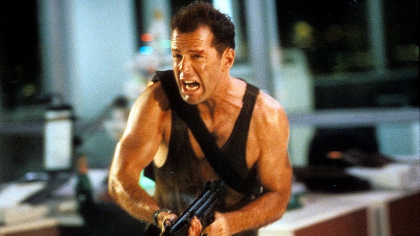 non christmas christmas movies die hard